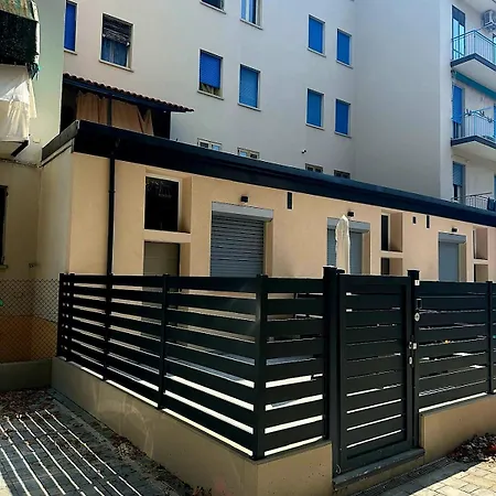 Friendlyhouse Creti Apartment *